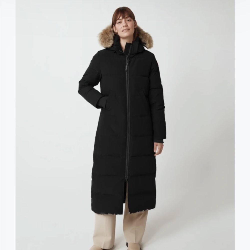 Mystique Down Parka with Genuine Coyote Fur Trim, Canada Goose Authentic